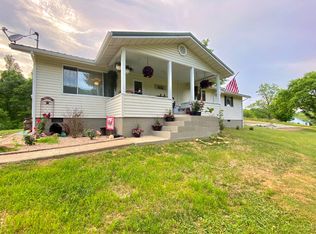 54 Tyler Mountain Dr, Gassaway, WV 26624