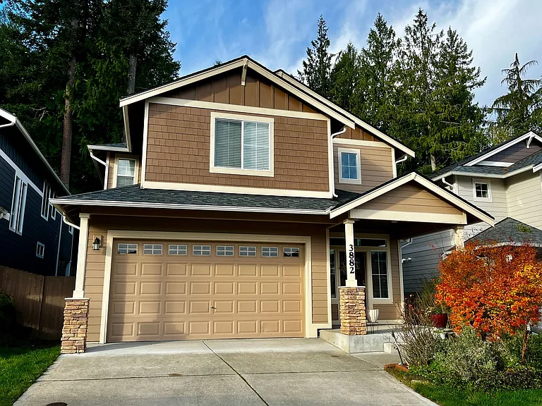 3882 Portside Dr — Photo 1