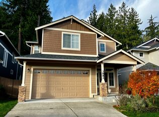 3882 Portside Dr, Bremerton, WA 98312