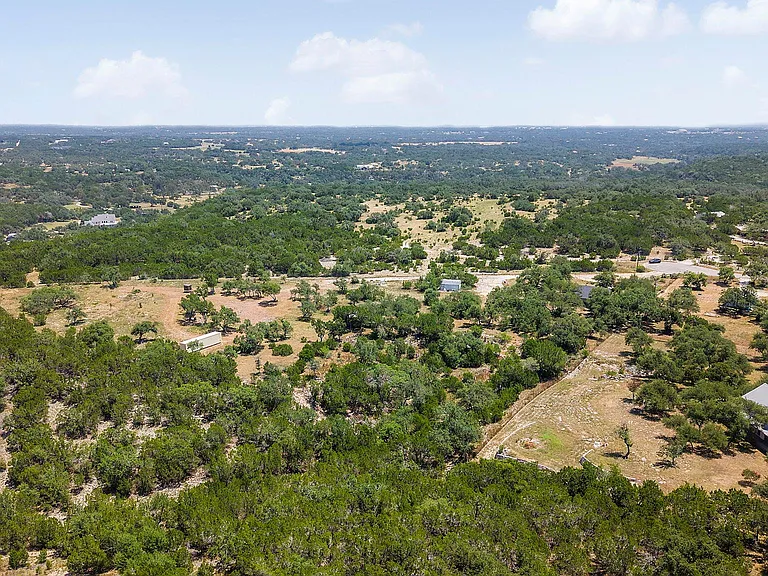 2591 Spring Valley Dr — Photo 39