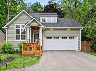 586 Kuehnle Ave, Ann Arbor, MI 48103
