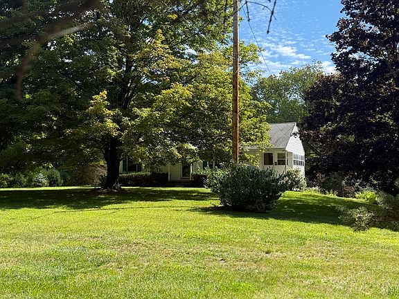 4th image of 75 Dugan Rd