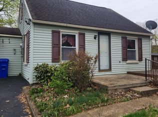 712 Village Rd, Lancaster, PA 17602