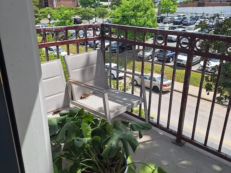 1636 Queen Anne Way — Photo 20
