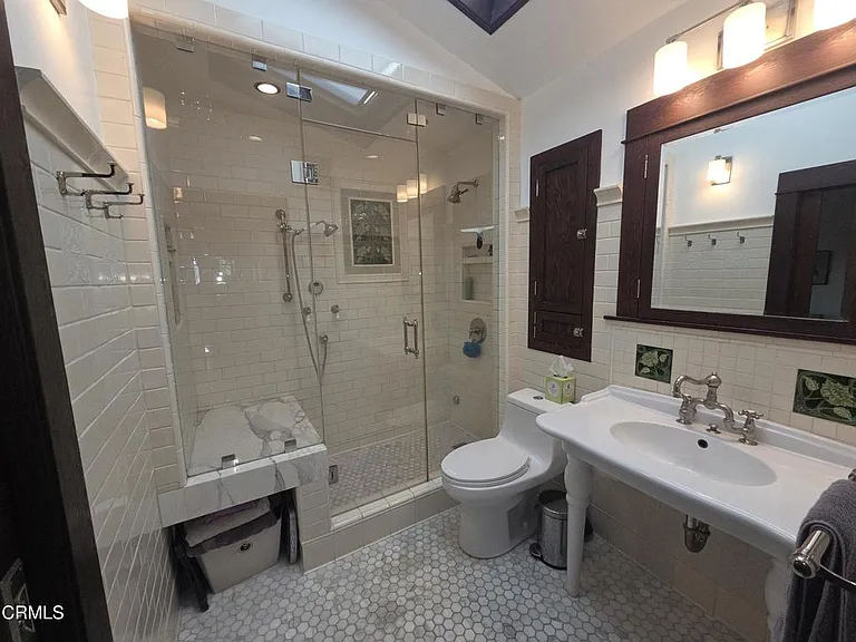 126 N Meridith Ave — Photo 15