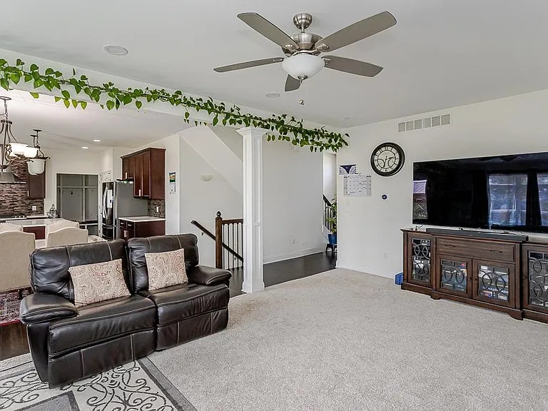 14825 Saddle Horn Dr — Photo 6