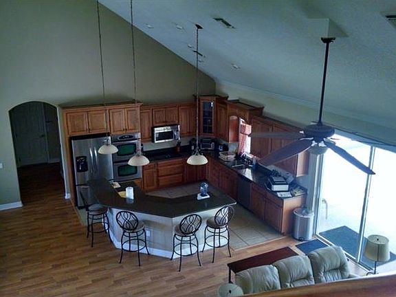 4th image of 1120 Lena Lane
