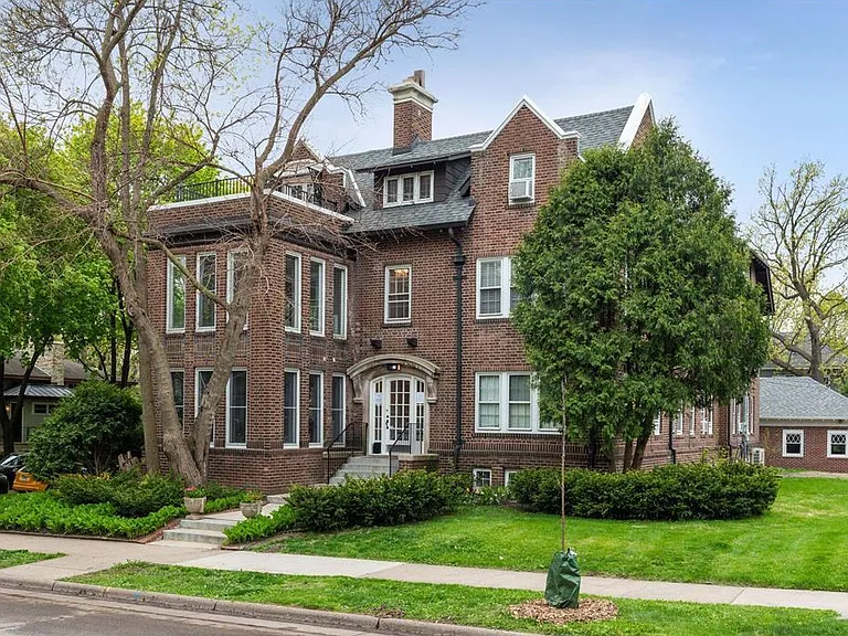 1400 Lincoln Ave — Photo 2