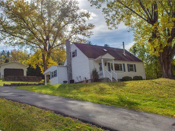 14 Willow St, Canonsburg, PA 15317