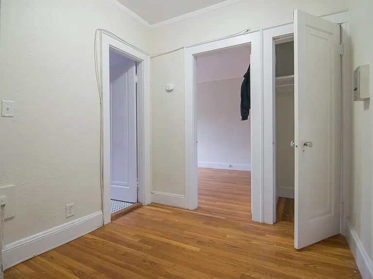 2045 Commonwealth Ave #46 — Photo 5