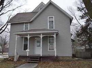 321 N Monroe Ave, Mason City, IA 50401