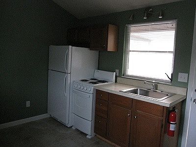 2nd image of 1917 Garvin St