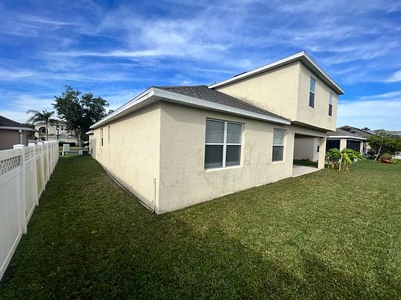 4th image of 2927 River Birch Dr