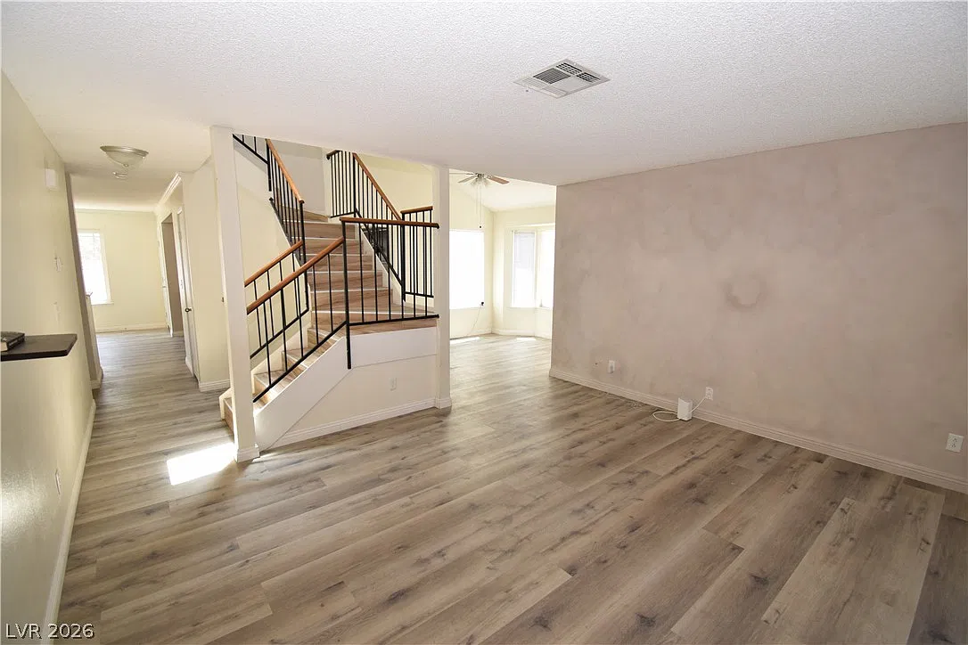 3 bed, 1611 sqft, $1,850 — Photo 3