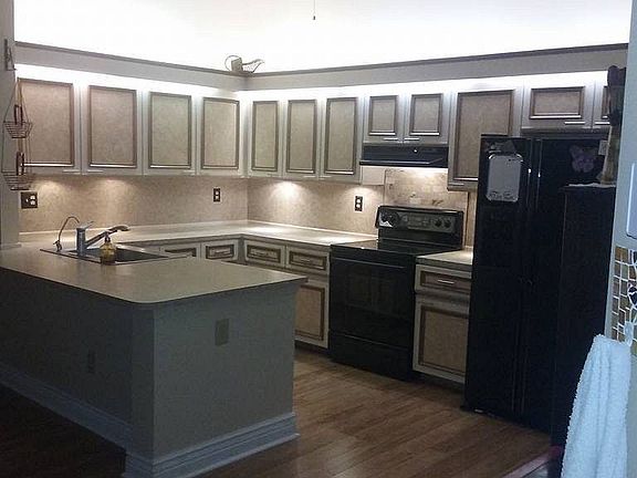 5th image of 1148 Summit Trail Cir APT A