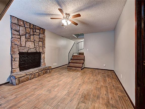 4th image of 308 Vicksburg Cir
