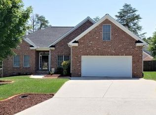 6712 Centerville Ct, Whitsett, NC 27377