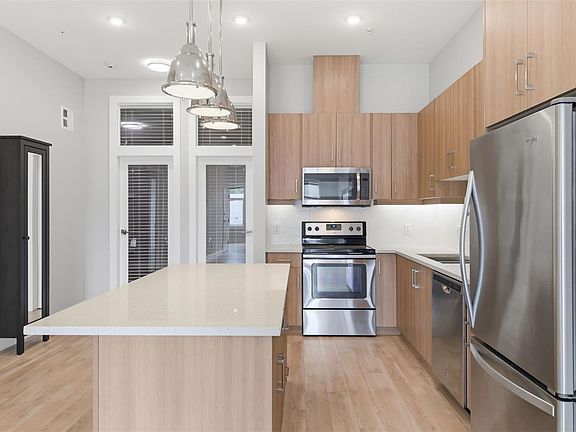 2nd image of 2785 Leigh Rd #109