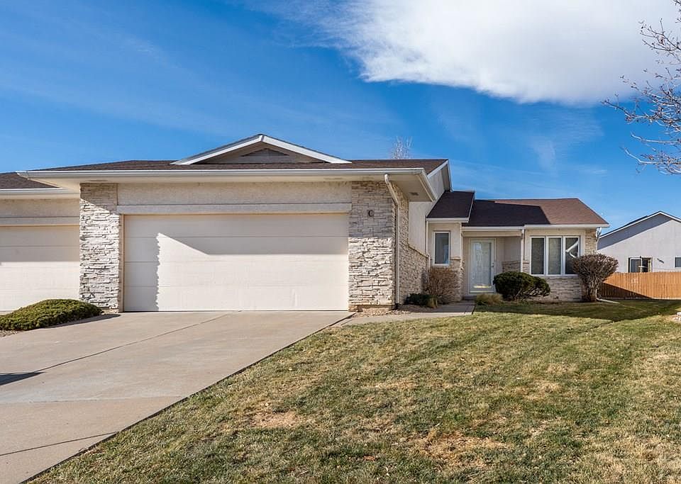 1st image of 20 Kingsboro Way