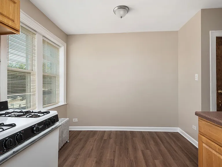 7114 S Cornell Ave #3A — Photo 5