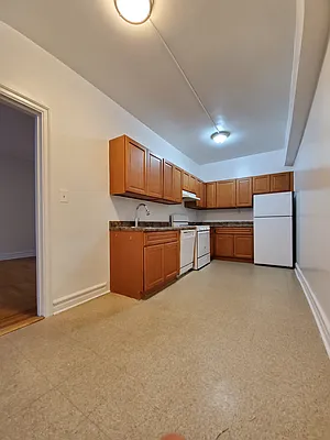 Rented by NYC Realty Brokers LLC | media 12
