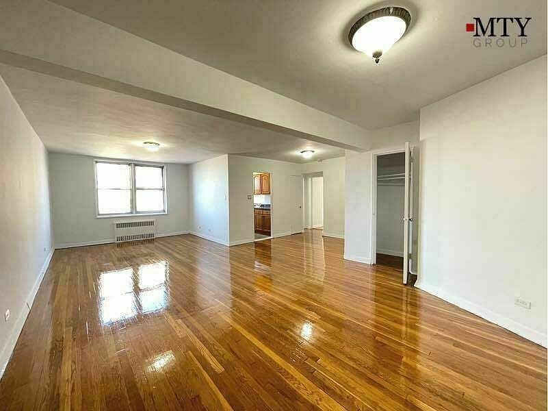 1st image of 55-05 Woodside Ave APT 518