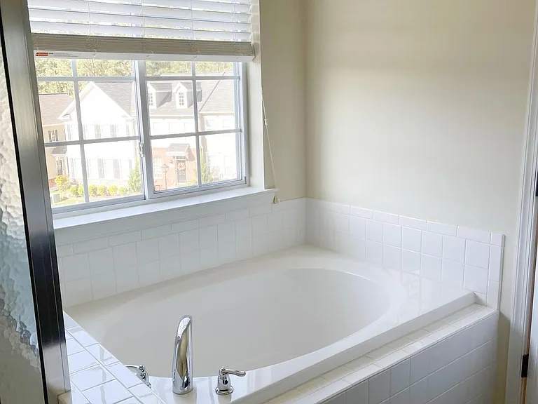45722 Bethfield Way — Photo 9