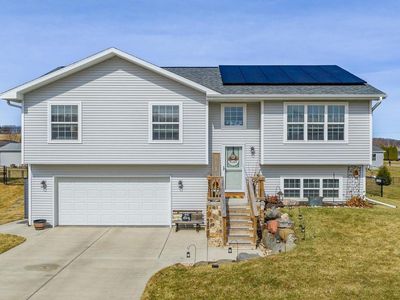 430 White Spruce Avenue, Baraboo, WI, 53913