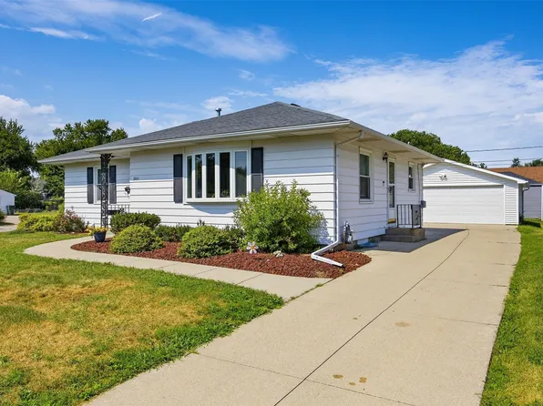 3104 Dalewood Ave SE, Cedar Rapids, IA 52403