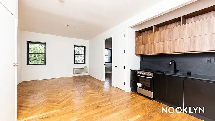 Rented by Nooklyn NYC LLC | media 77