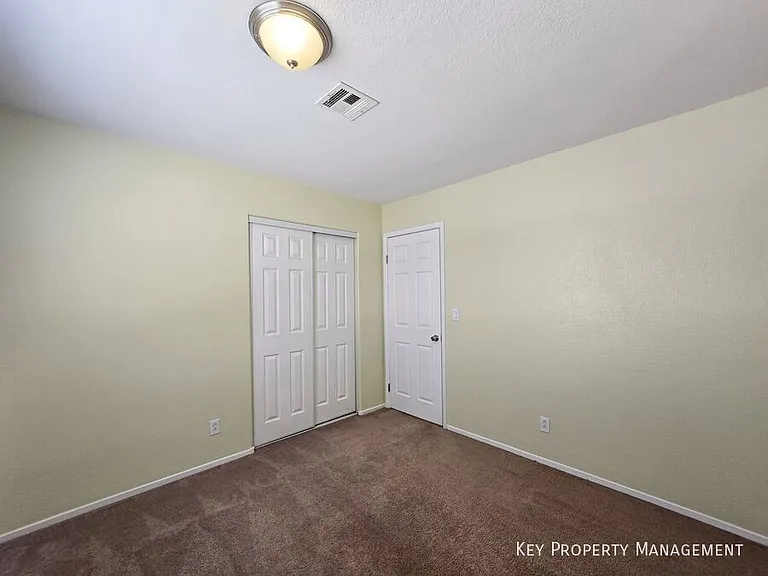 4613 Fireside Ln — Photo 24