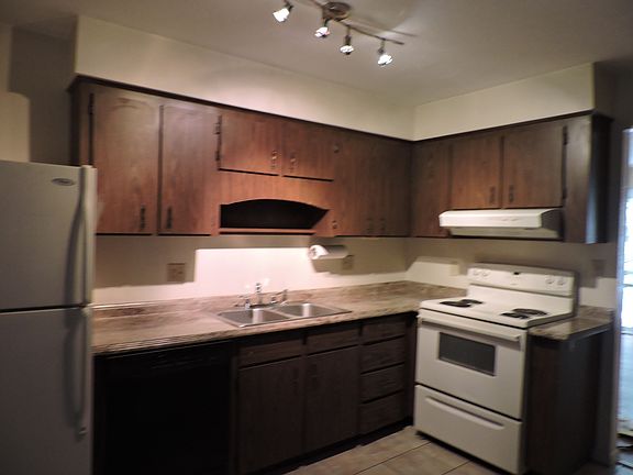 2nd image of 2114 NW 55th Blvd APT 37