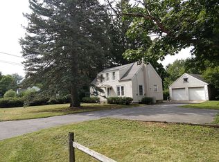 3591 Howlett Hill Rd, Camillus, NY 13031