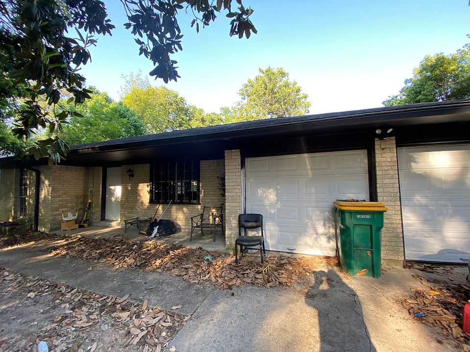 1st image of 24412 Cottonwood Cove Ln