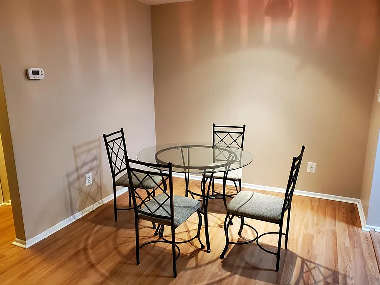 1783 Jonathan Way #H — Photo 12