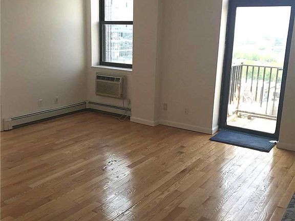 3rd image of 36-36 Prince St #11E