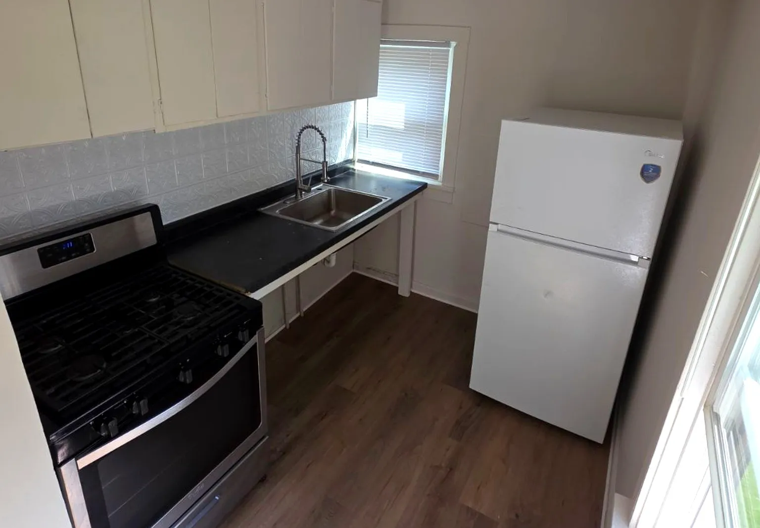 427 North 3rd Street - C — Photo 3