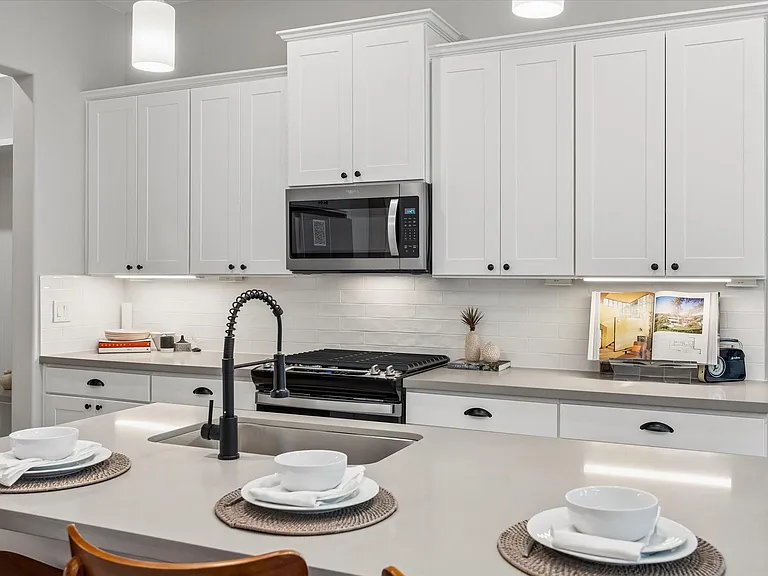 5205 Amber Sunrise Dr — Photo 16
