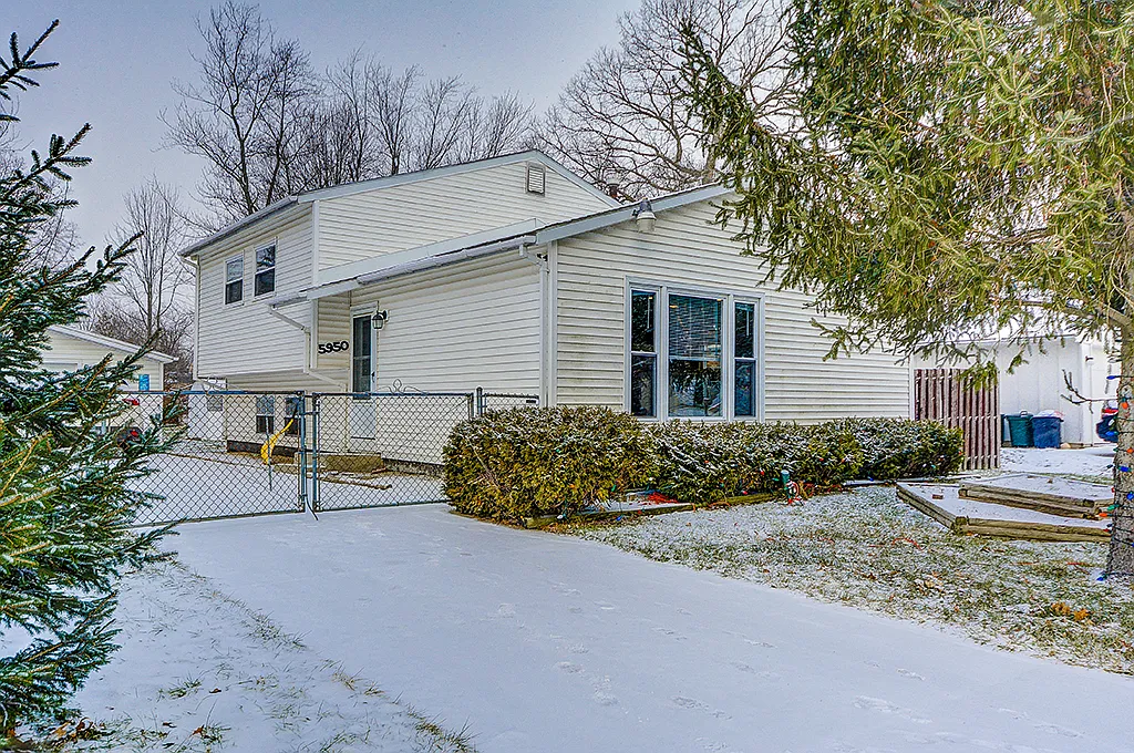 5950 Big Pine Dr photo 1