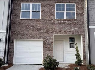 2067 Emerson Dr, Auburn, GA 30011