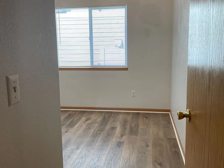 850 S Overland Trl #11 — Photo 20