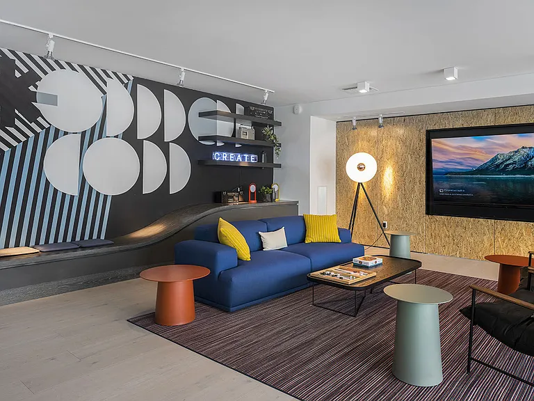 Addison — Photo 33