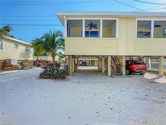 2nd image of 5370 Estero Blvd #6