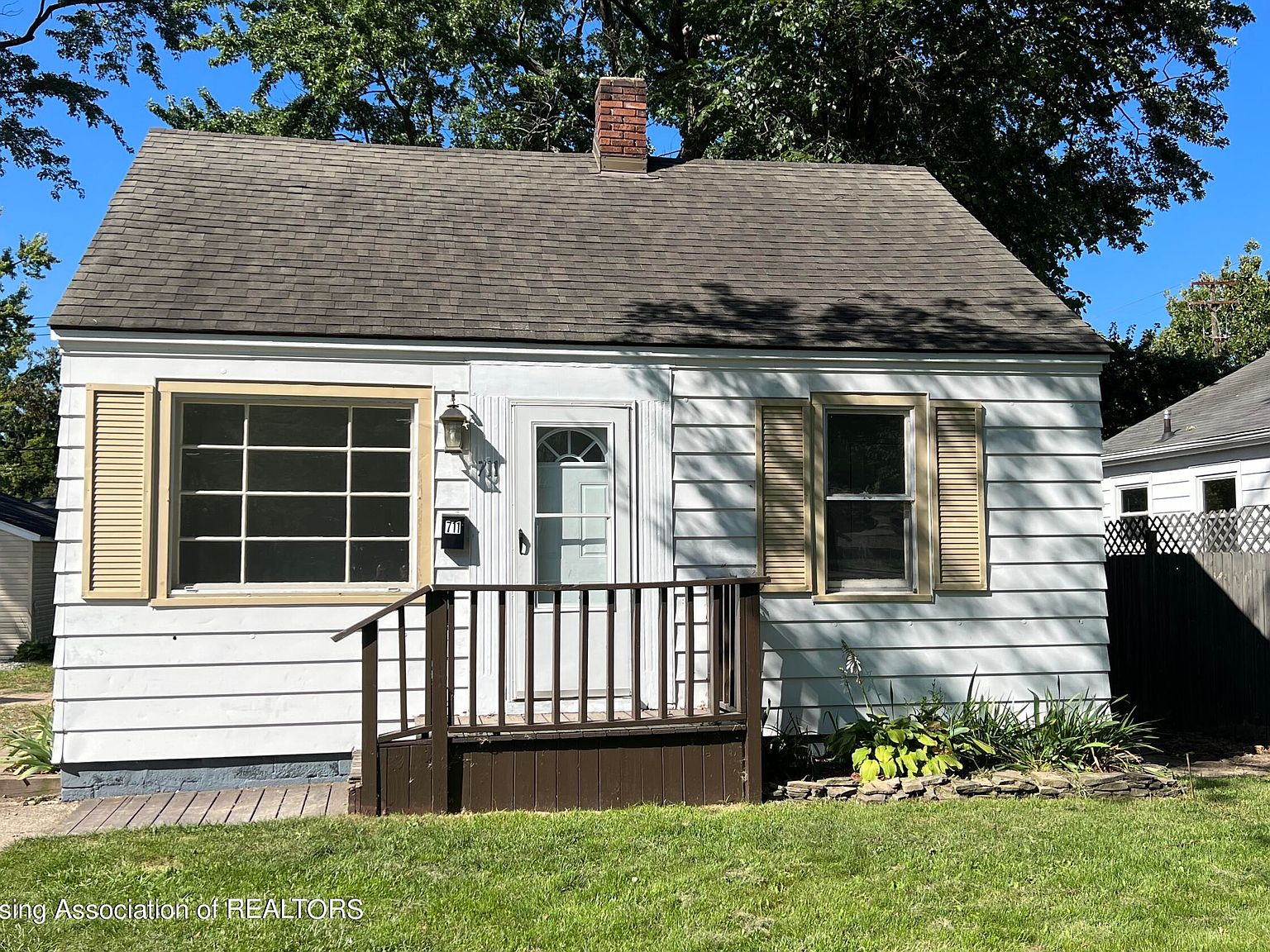 711 Paris Ave, Lansing, MI 48910 MLS 275732 Zillow