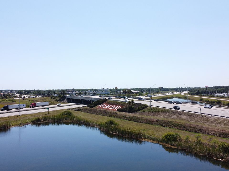 Highway 95 Exit