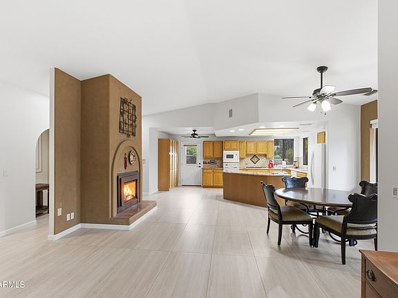 5th image of 375 INDIAN CLIFFS Road