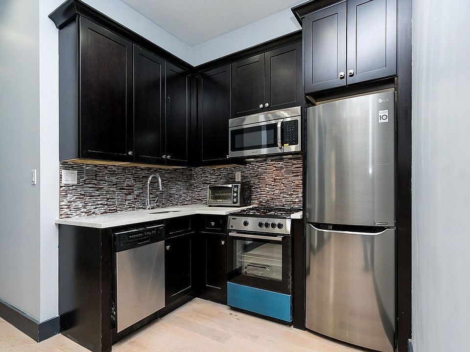1st image of 1033 Dekalb Ave APT 3R