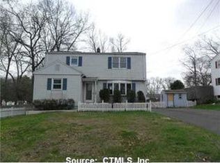 3 Laurie Dr, Enfield, CT 06082