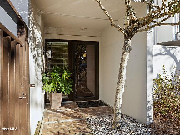 2nd image of 153 Beaufort Court #3