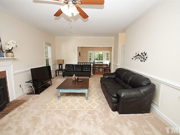 3rd image of 2028 Valley Ridge Ct